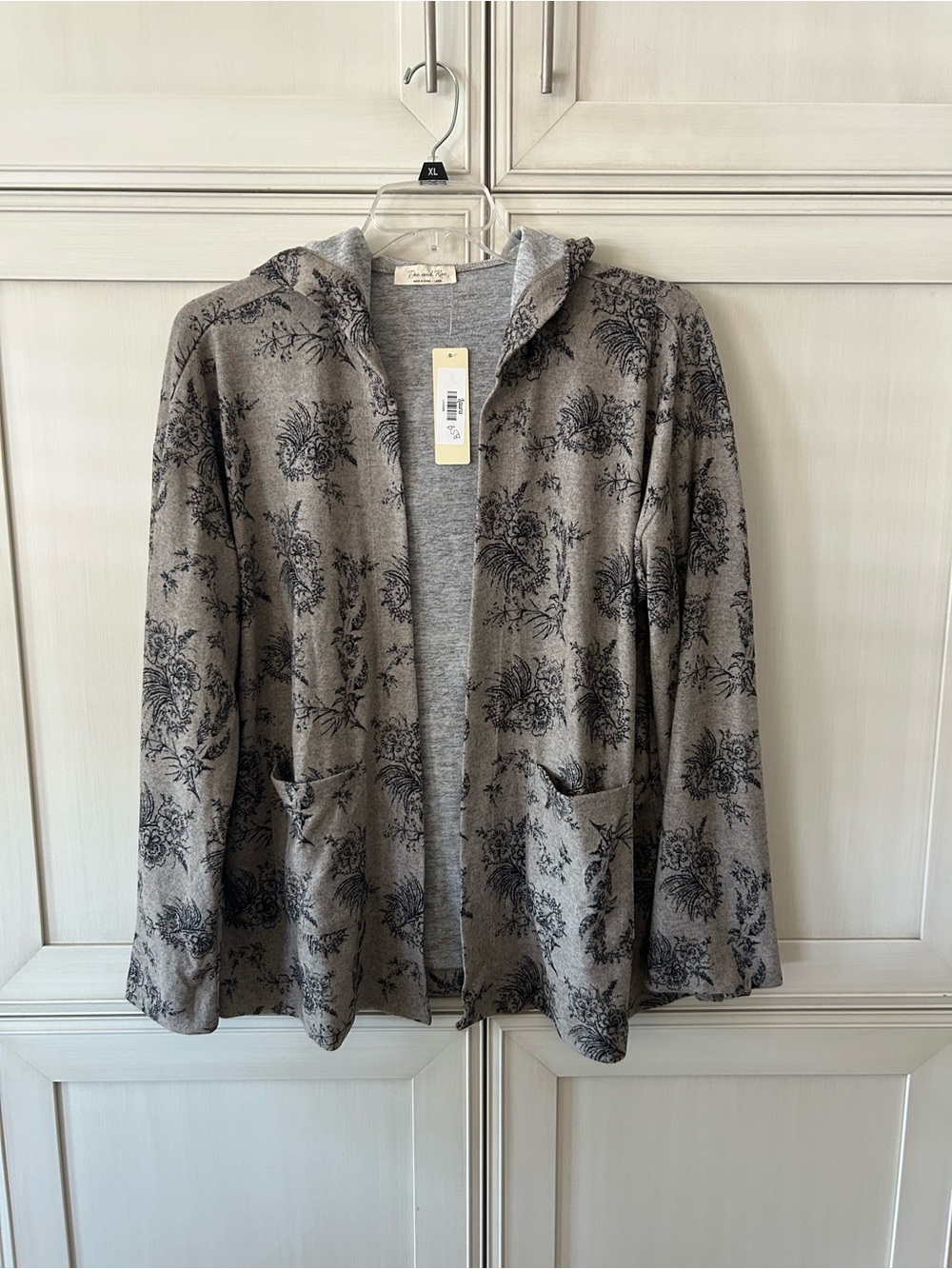 Cozy Floral Hooded Open Cardigan - Gray